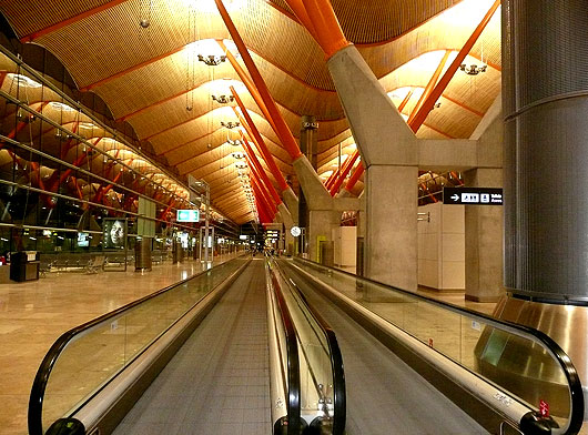 Terminal T4 del Aeropuerto de Barajas | Foto de ReservasdeCoches.com (Flickr)